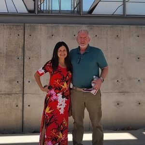 Meet your Posher, Joy